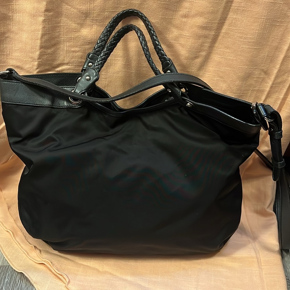SILD-SOLD Pre loved authentic Salvatore Ferragamo two way - Picture 4 of 9